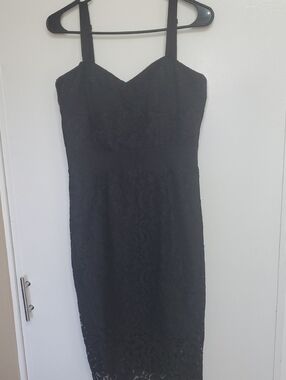 Milly Black Lace Midi Dress with Sweetheart Bodice